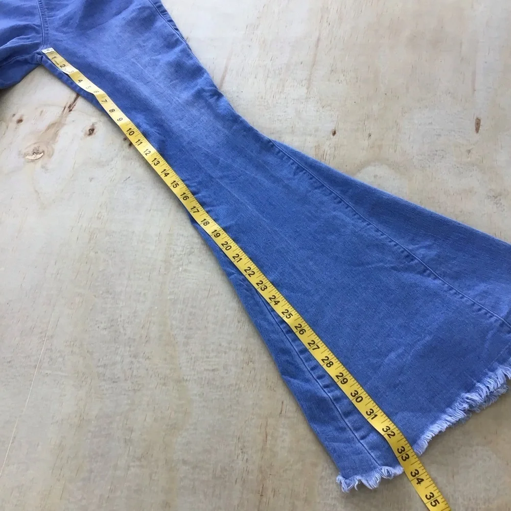 Newbury Kustom Pull-Up Denim Flare Jeans - Picture 11 of 16